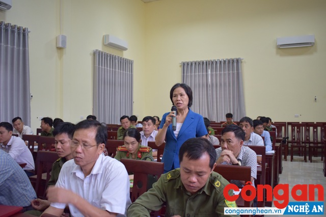 Diễn đàn công an lắng nghe ý kiến nhân dân