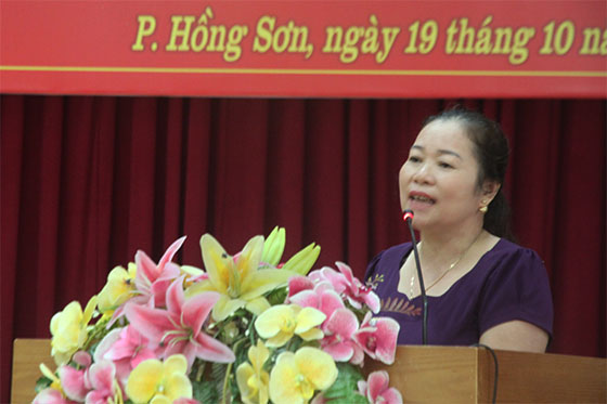 Người dân đóng góp ý kiến