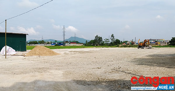 Khu đất hàng nghìn m2 của 20 hộ dân ở xóm Mỹ Long đã được doanh nghiệp san phẳng