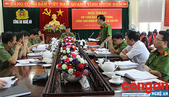Công an Nghệ An qua 5 năm thực hiện 'Ngày pháp luật'