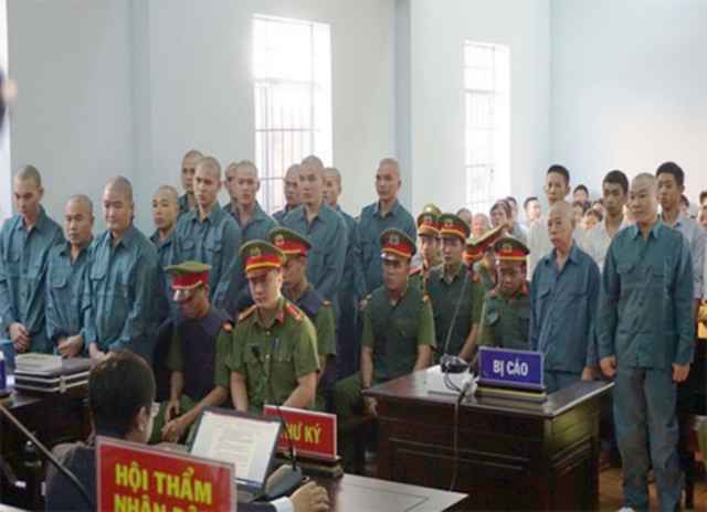 Bình Thuận: Xét xử 30 đối tượng gây rối trước trụ sở UBND tỉnh
