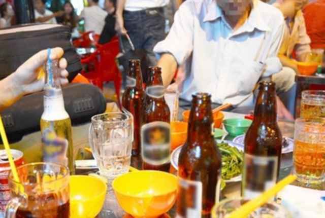 Báo động mức tiêu thụ rượu, bia ở Việt Nam