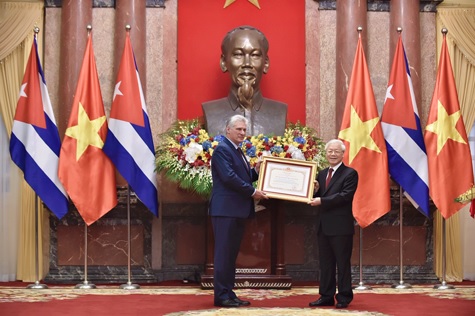 Đưa quan hệ hợp tác đặc biệt Việt Nam - Cuba lên một tầm cao mới