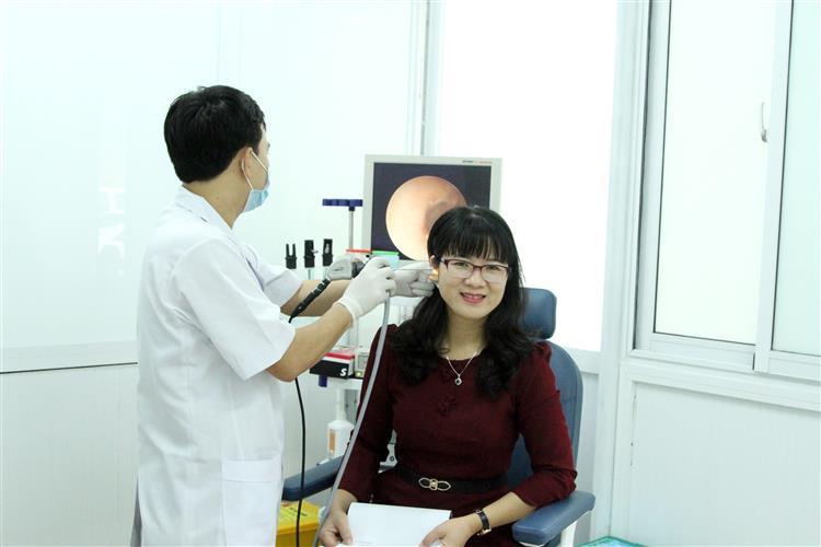 Siêu âm và nội soi Tai mũi họng với sự hỗ trợ của máy móc hiện đại, tiên tiến nhất.