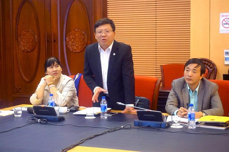 Đại biếu phát biếu góp ý tại Tọa đàm