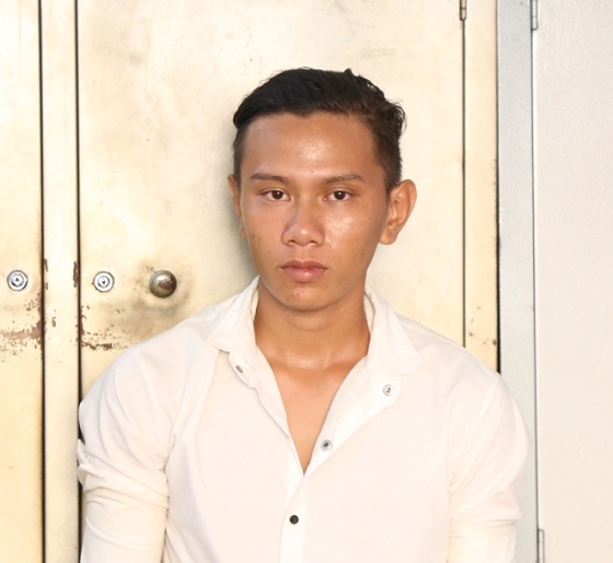 Đối tượng Khang.