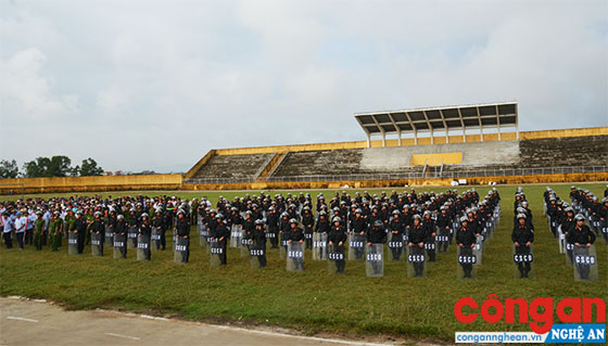 Huấn luyện nghiệp vụ Cảnh sát cơ động cho Công an các huyện tuyến QL 1A