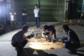 Camera chộp cảnh giết người dã man trong đêm