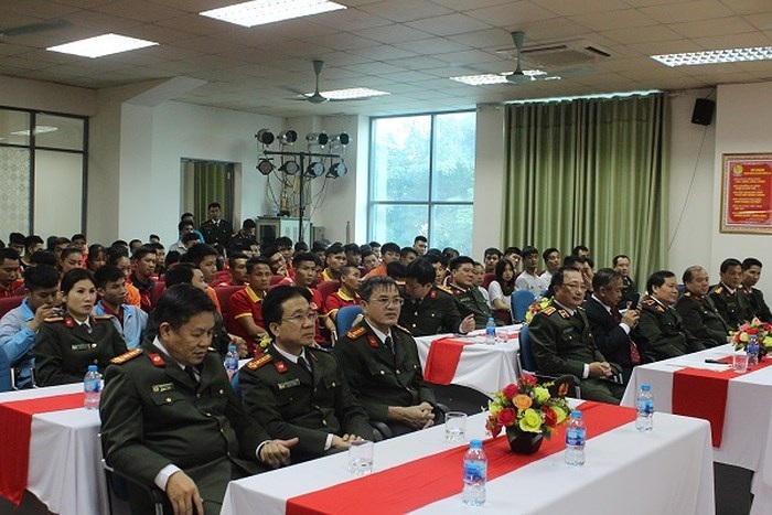 Toàn cảnh lễ xuất quân Đoàn thể thao CAND tham dự Đại hội thể thao toàn quốc.