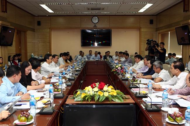 Nhận rõ những bất cập để phục vụ nhân dân tốt hơn