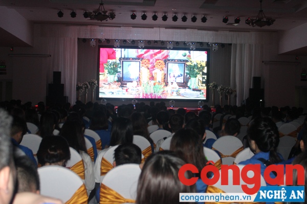 Toàn cảnh buổi lễ.