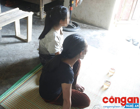 2 mẹ con chị N.T.N. vẫn chưa hết đau đớn, bàng hoàng sau sự việc cháu V.T.H. bị chính bố ruột xâm hại