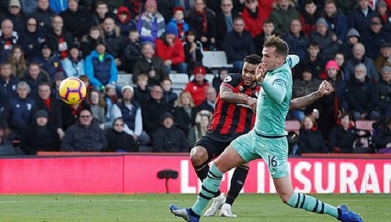 Thắng nhọc Bournemouth, Arsenal áp sát top 4