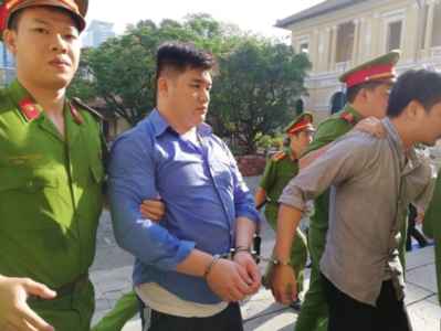 Đâm chết 2 'hiệp sĩ', Tài 'mụn' lĩnh án tử hình