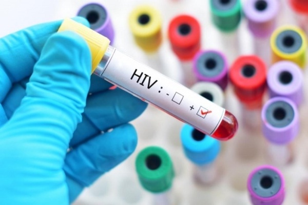 Số người đang điều trị HIV đạt mức kỷ lục