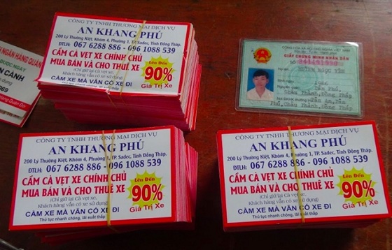 Tờ rơi, quảng cáo cho vay tiền.