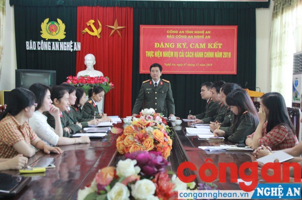 Toàn cảnh buổi cam kết 