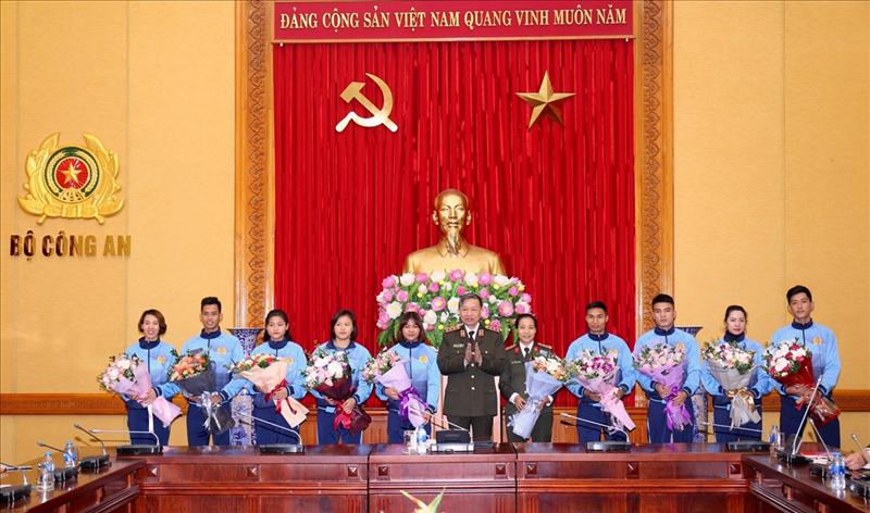 Tuyên dương, khen thưởng Đoàn Thể thao CAND tham dự Đại hội Thể thao toàn quốc lần thứ VIII năm 2018