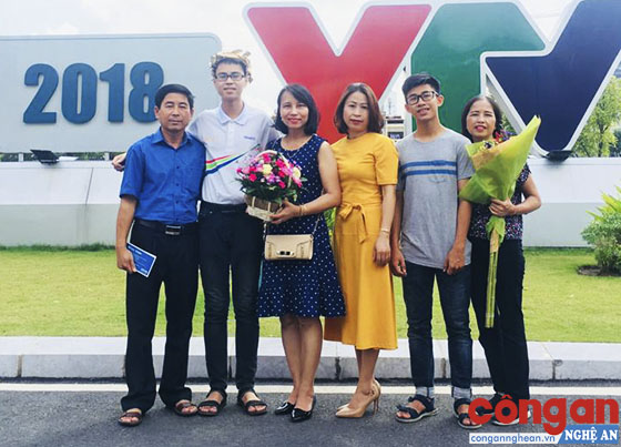 Nam sinh trường Phan giành vòng nguyệt quế cuộc thi quý I Đường lên đỉnh Olympia