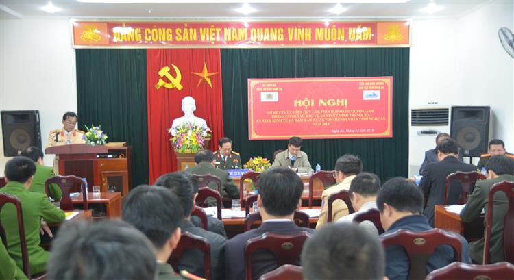  Toàn cảnh hội nghị