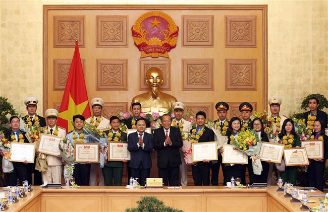 Cán bộ, công chức trẻ phải là lực lượng xung kích, đi đầu