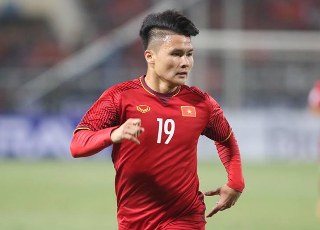 Quang Hải nhận giải 