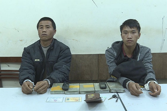 Bắt 2 đối tượng cùng 5 bánh heroin ở Sơn La