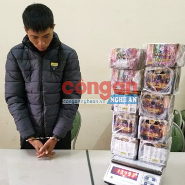 Đối tượng Trần Xuân Đông và tang vật