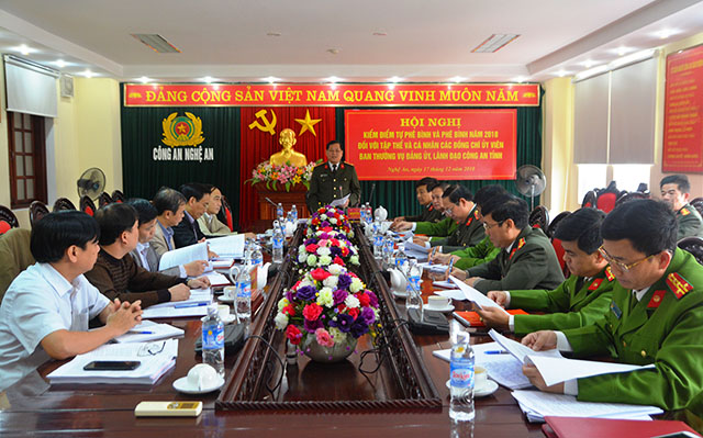 Tổ chức Hội nghị kiểm điểm tự phê bình và phê bình năm 2018