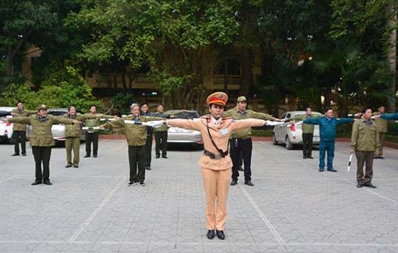 Tập huấn công tác đảm bảo TTATGT, trật tự đô thị dịp Tết 2019