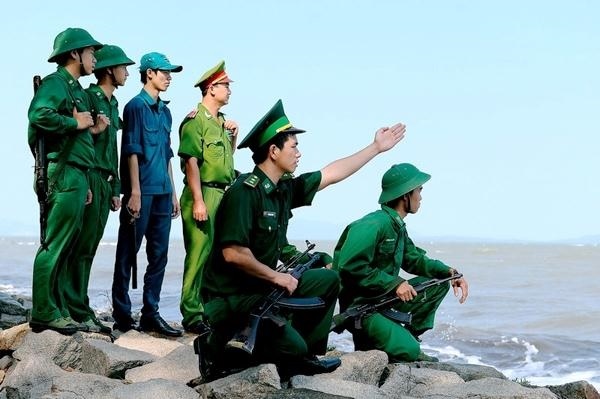 Công an nhân dân và Quân đội nhân dân phối hợp, hiệp đồng thực hiện có hiệu quả chiến lược phát triển bền vững kinh tế biển Việt Nam