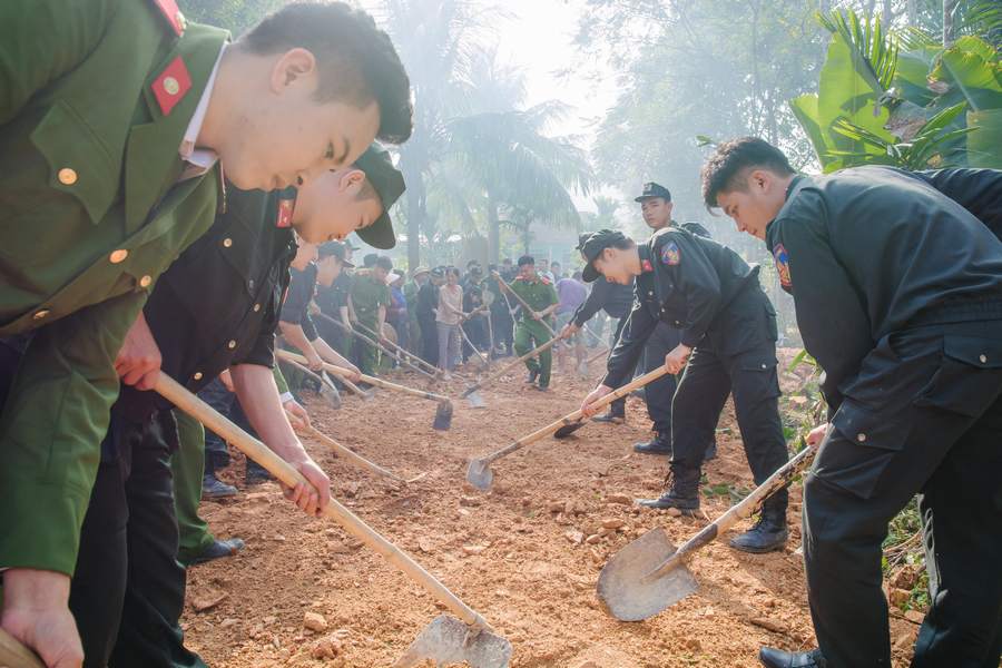 Chương trình 'Tình nguyện mùa đông' tại Thanh Hóa