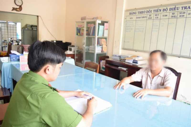 Tiếp nhận trình báo của anh Thỏ