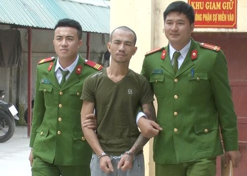 Bắt quả tang đối tượng tàng trữ và sử dụng trái phép chất ma túy