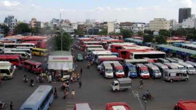 Xăng dầu giảm giá 5 lần, cước vận tải vẫn 'án binh bất động'
