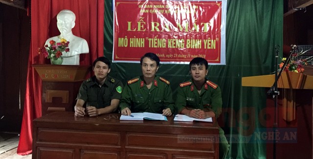 Mô hình 'Tiếng kẻng bình yên' ở bản Mánh