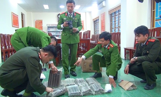 Lực lượng công an giám định tang vật