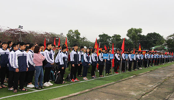 Các ban, ngành, đoàn thể đồng loạt ra quân hưởng ứng Lễ phát động.