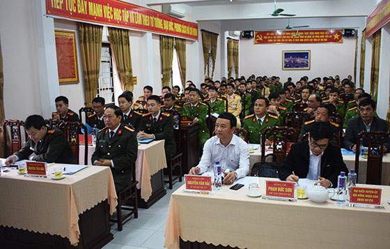 Các đại biểu dự hội nghị