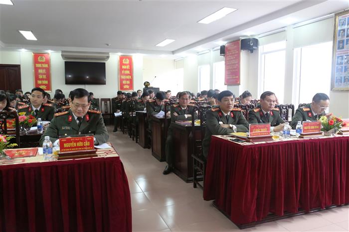 Các đại biểu tham dự hội nghị