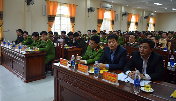 Các đại biểu dự hội nghị