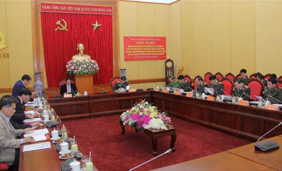 Đoàn kiểm tra của Bộ Chính trị làm việc với Ban Thường vụ Đảng ủy Công an Trung ương