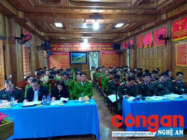 Các đại biểu tham dự Hội nghị