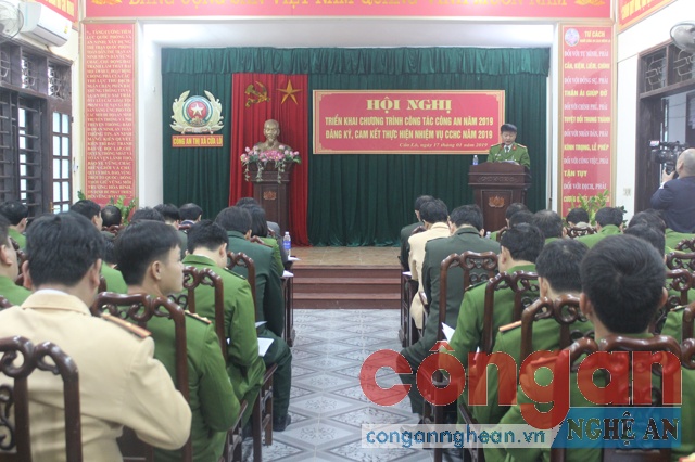 Tại Hội nghị