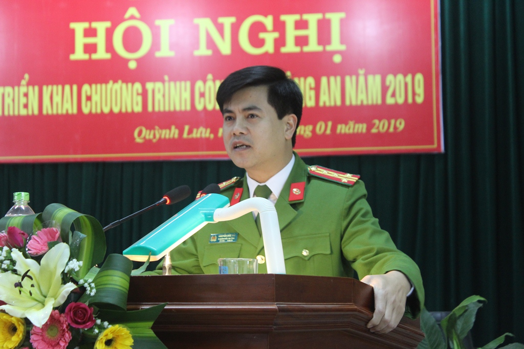 Đại tá Nguyễn Đức Hải, Phó Giám đốc Công an tỉnh phát biểu chỉ đạo tại hội nghị