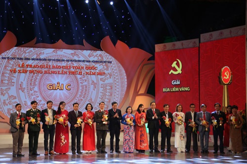 56 tác phẩm đoạt giải Búa liềm vàng 2018