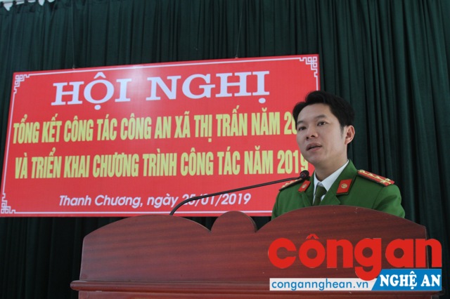 Đại diện các Công an xã, thị trấn trình bày Thâm luận tại Hội nghị