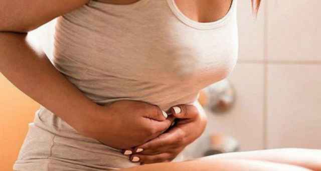 Không đại tiện 1 ngày, nguy hiểm bằng hút 3 gói thuốc