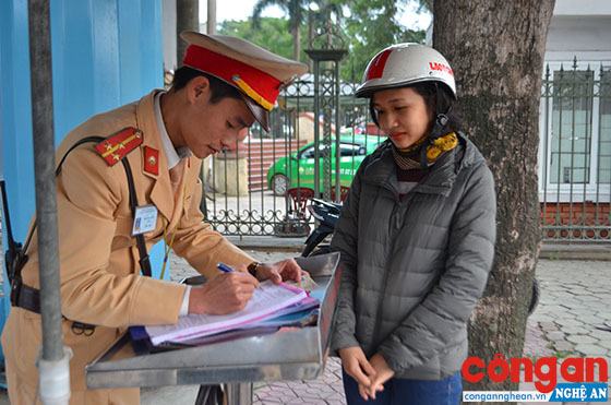 Nhắc nhở, xử phạt các trường hợp vi phạm TTATGT
