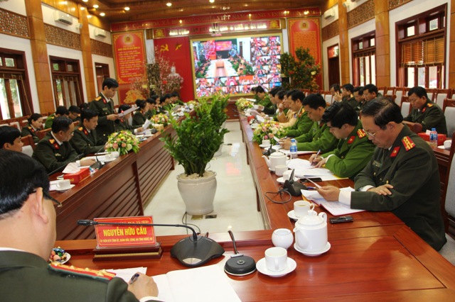 Công an Nghệ An giao ban trực tuyến đầu Xuân Kỷ Hợi 2019